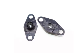 Car Headlight Clips DS7313C151AB Right Black Headlight Clips for Ford Mondeo 13