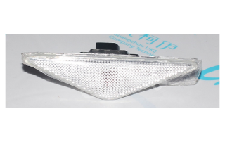 1S7A13K354AC 1S7A13K354AD 1S7A13K354AE LQ-MDO-031 Side Light Shell for Ford Mondeo