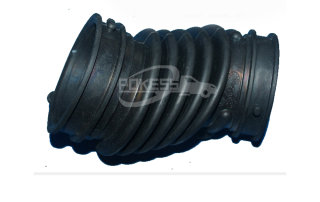 CJ54-9R504-A Engine Air Intake Hose Pipe Rubber Pipe for Ford Kuga/Escape 2013 2.5T/CONNECT 2.5T 2014