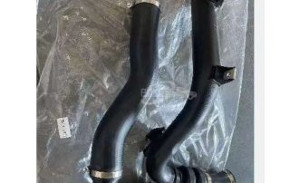 Pipe for Intercooler Connection F2G36C646CA Intercooler Vent Pipe for Ford Edge Intercooler Pipe Kit