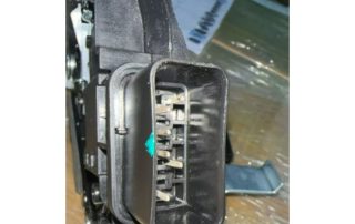 4M5AA26413BB 4M5AA26413BF 4M5AA26413DB 4M5AA26413BC Rear Door Lock Left 6 Pins for Ford Focus 1.8/2.0