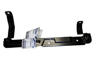 EJ7Z17D942D EJ7B17B918AB Rear Bumper Bracket R for Lincoln MKC