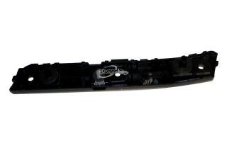 EJ7Z17D942C EJ7B17E850AC Rear Bumper Bracket Right for MKC