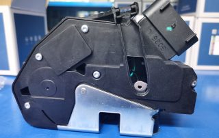 Front Door Lock Assembly CM5AA21812EA CM5AA21812EB for Ford Focus 2012 Fiesta 2009 Edge Kuga