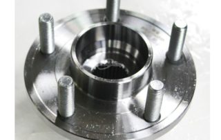 BV611104APA 1713003 1820754 LX6C1104A3A LX6Z1104C BV611104APA Front Wheel Hub for Ford Focus 2012/2015