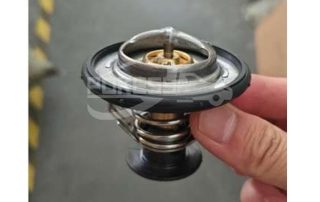 BL3Z8575A BL3E8575AB BL3Z8575B RT1213 2439128 Thermostat for Ford Mustang 2015