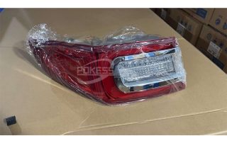 GD9Z13405B GD9Z13405D GD9Z13405F GD9Z13405G GD9Z13405K Tail Light L for Lincoln Continental