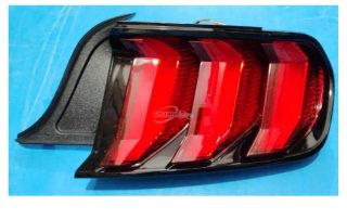 JR3Z13404C JR3Z13404A JR3Z13404C A30-1915R-AC JR3B13B504AF Tail Lamp R for Ford 2018 MUSTANG