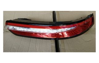 LJ7Z13405B LJ7Z13405D LJ7913405AE LJ7913405AF 131-1924L-A Tail Light L for Lincoln Corsair