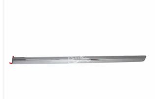 JL7Z7825557A JL7B7825335AC DOOR TRIM STRIP RR for Lincoln NAVIGATOR