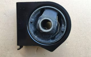 5L8Z6P094AA 5M6Z6P094AA 5M646P094AD 6M6Z6P094AA Engine Mounting for Ford Kuga/Escape 2005 3.0