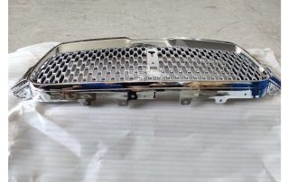 HP5Z8200AA HP538200AGSMA4 HP5Z8213AA HP538K141AASMAS Silver Grille for Lincoln MKZ 17-