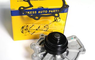Auto Spare Parts 2S7E8501BB XS2E8501EA Engine Water Pumps for Ford Mondeo 2.5 Kuga
