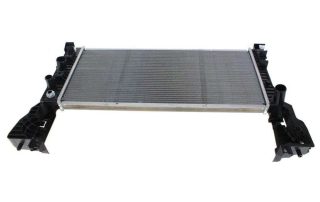 Auto Cooling System Radiator Tractor Radiators CT438005CC CT4Z8005A Cooling Radiator Ford Edge 4 Plugs 016