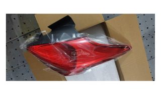 F1EB13404JE F1EB13404NB F1EB13404NC F1EB13404NA 131-1914R-U Car Outer Rear Tail Light for Ford F-ocus 15 2 Door