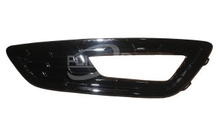 F1EJ15A298AB5UAW F1EJ15A298A2B5YZ9 Honeycomb + Paint Right Fog Light Frame for Ford Focus 2015