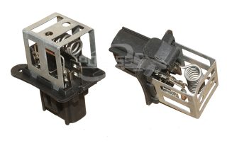 Auto Fan Resistor 8V518L603AA 1850718 8V5Z8L603A Engine Cooling Radiator Fan 24V Blower Fan Resistor for Ford Ecosport/Fiesta 13