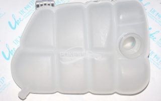 POKESS Car Cooling System CV618K218BC SD-A566 CV6Z8A080C Expansion Tank for Ford Kuga 2013-2016 2.0 T